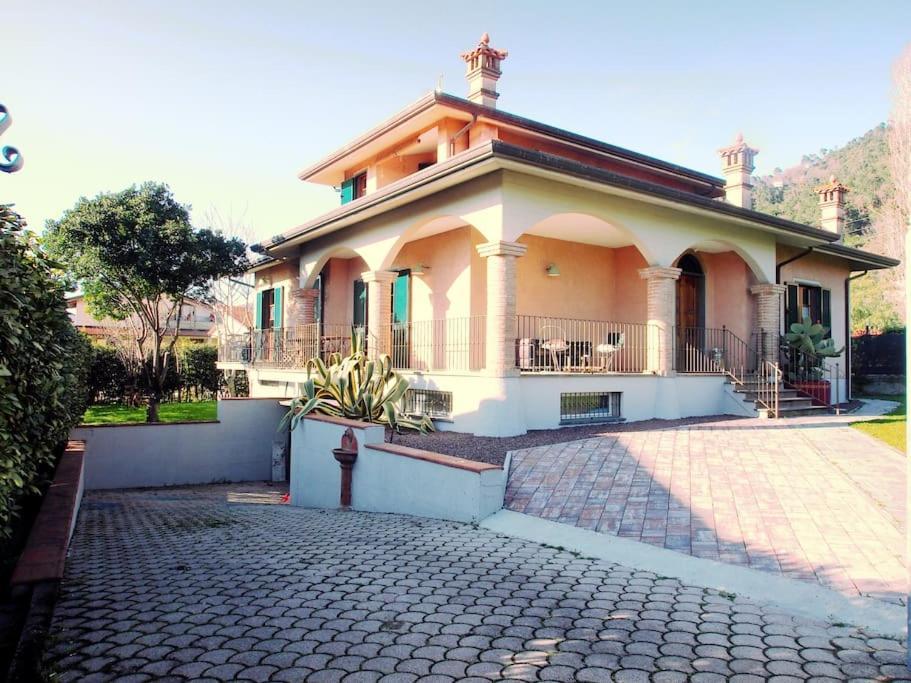 Vila La Casa Di Mario Massa  Exteriér fotografie